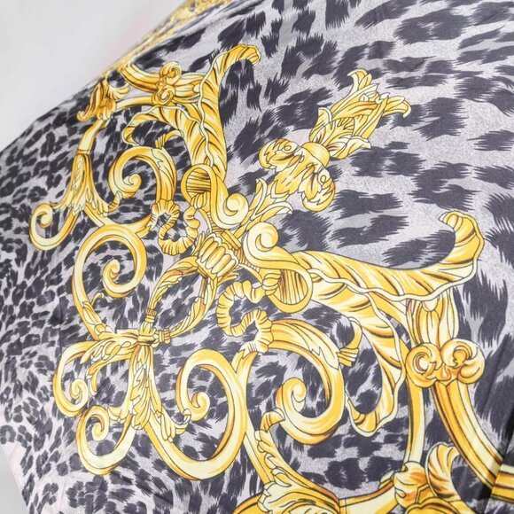 Authentic Vintage Gianni Versace Baroque pattern foldable umbrella - Picture 4 of 13